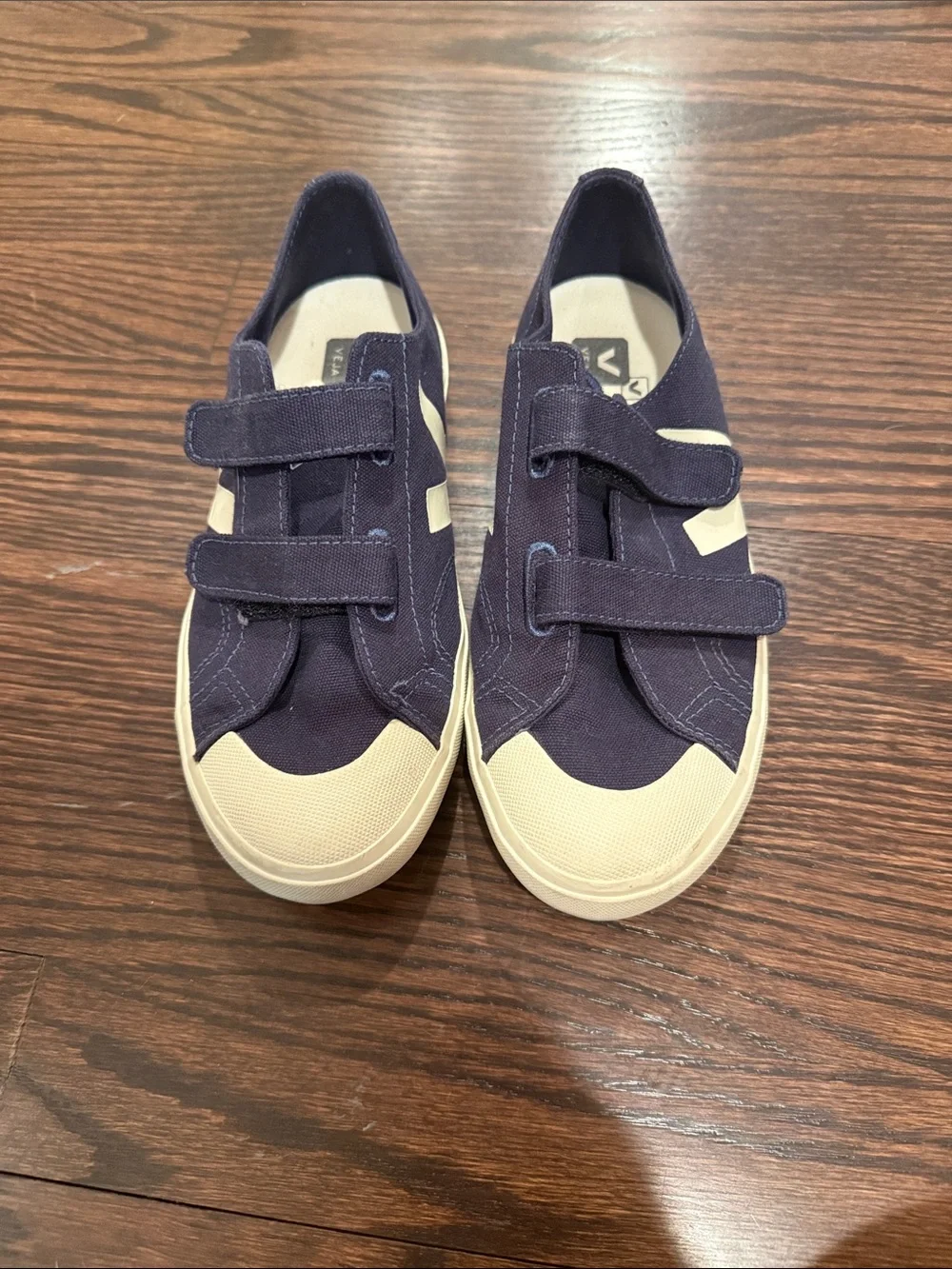Veja Kids Velcro Sneakers in Navy and White